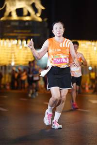 BIB: 211, 28791
                            <button type="button" onclick="openModal(23112116)" class="btn btn-primary btn-sm float-right btn-popup" data-toggle="modal" data-target=".modal-high-quality">
                        <i class="fas fa-shopping-cart"></i> Add to Cart
                    </button>
                                            <button type="button" onclick="isThisMe(23112116, true)" class="btn btn-success btn-sm float-right btn-popup btn-isme hidden" data-toggle="tooltip" data-placement="bottom" title="นี่คือรูปของคุณใช่ไหม คลิกที่นี่เพื่อเอาเข้าอัลบั้ม">
                        <i class="fas fa-plus"></i> Add to album
                    </button>
                    <button type="button" onclick="isThisMe(23112116, false)" class="btn btn-warning btn-sm float-right btn-popup btn-isnotme hidden">
                        <i class="fas fa-ban"></i> Remove from album
                    </button>